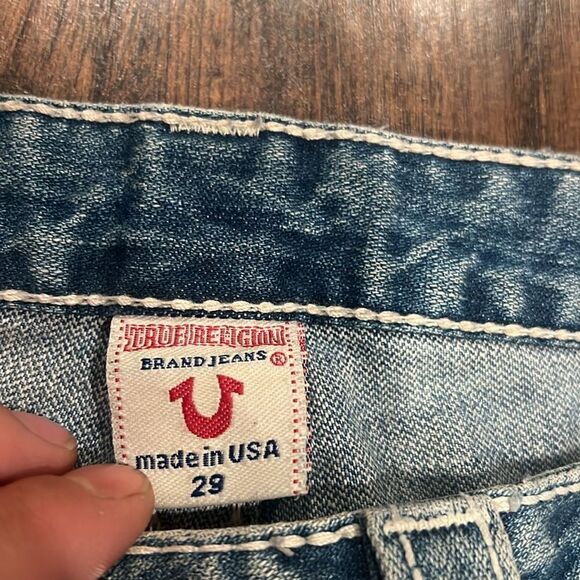 True religion Bobby jeans size 29 by 31 distressed made in USA raw hem in GUC - Picture 4 of 13